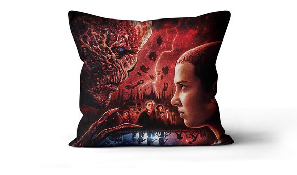 Caneca e Camiseta Série Stranger Things 4 Temporada com Nome