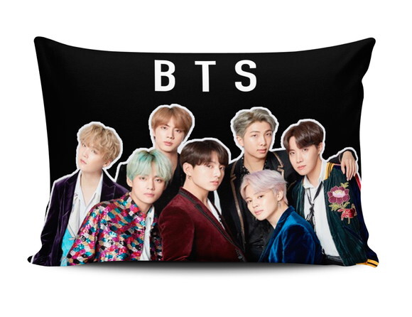 Caneca Mágica + Kit com chinelo Bts K-pop