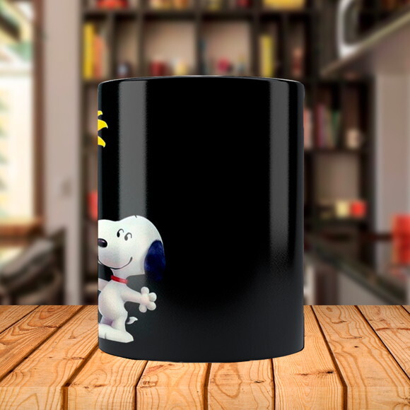 Caneca Mágica Snoopy Personalizado com Nome