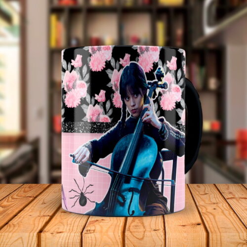 Caneca Mágica Personalizada Série Wandinha com Nome