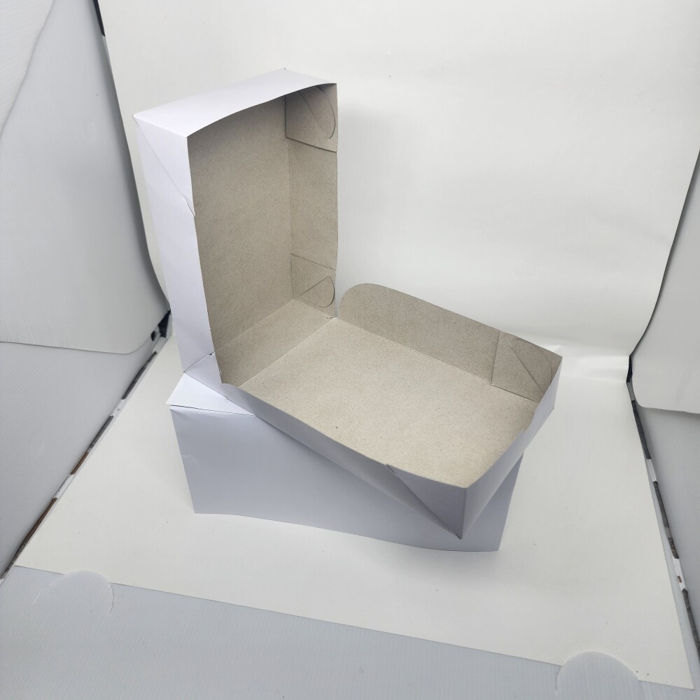 Caixa de papel cartão duplex branca 15x23x5,5