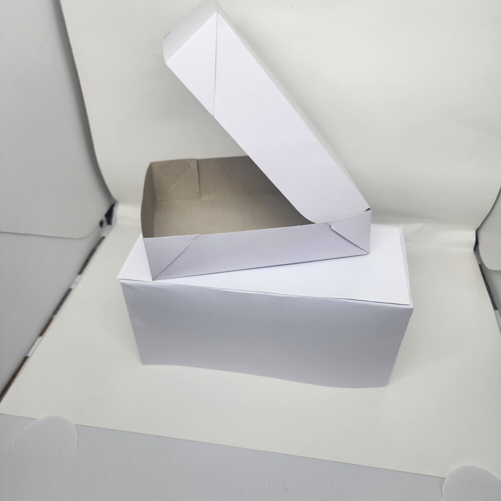 Caixa de papel cartão duplex branca 15x23x5,5
