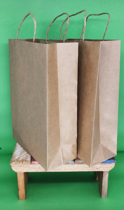 Sacola de papel Kraft 22x32x10