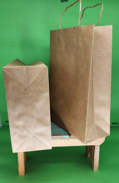 Sacola de papel Kraft 22x32x10