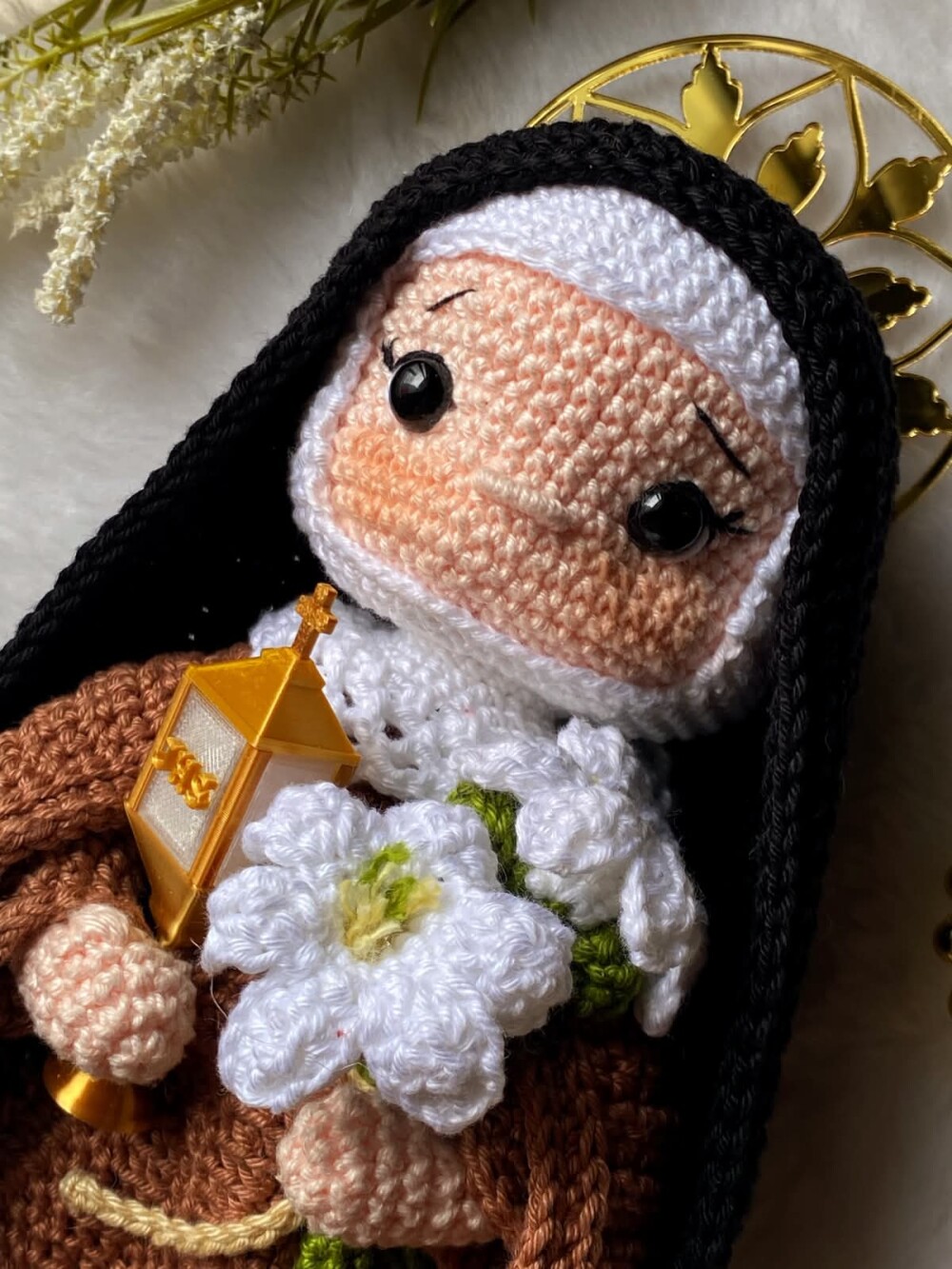 Santa Clara Amigurumi