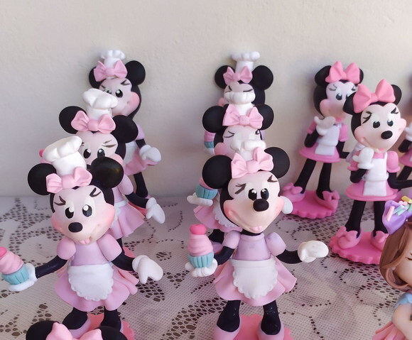 Aplique Minnie Confeiteira para Lembrancinha