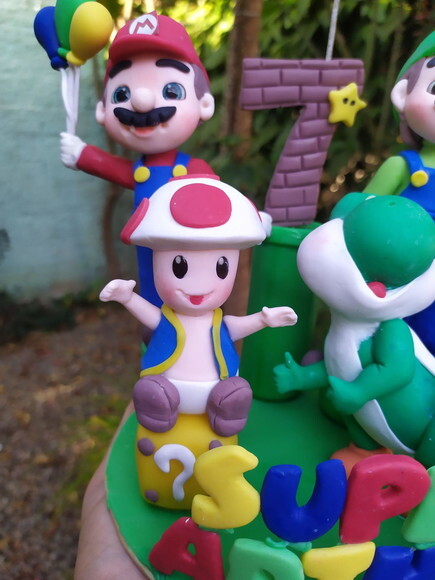 Topo de Bolo Mario e Luigi