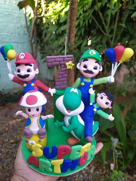Topo de Bolo Mario e Luigi