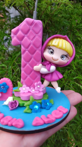 Vela de Biscuit Tema Marsha e o Urso