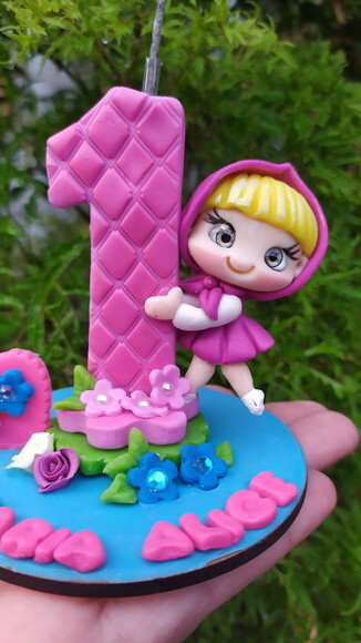 Vela de Biscuit Tema Marsha e o Urso