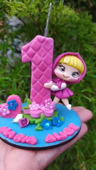 Vela de Biscuit Tema Marsha e o Urso
