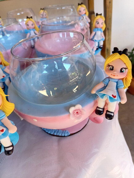 Centro de Mesa Alice no País das Maravilhas ( Porta Bombom))