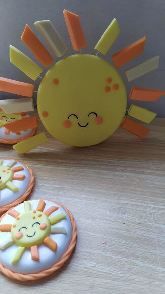 Topo de Bolo e Vela Sol,tema Lá Vem o Sol,365sorrisos