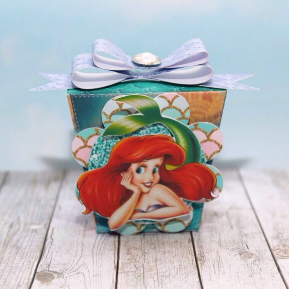 Kit 30 Lembrancinhas Ariel