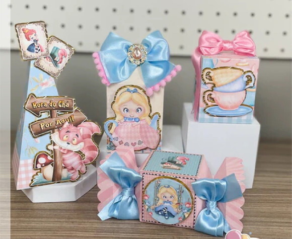 Kit 60 Lembrancinhas - Alice