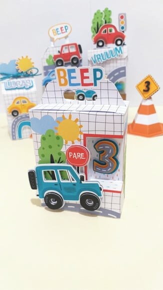 Kit 60 Lembrancinhas Carros