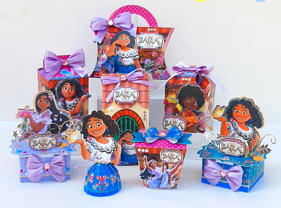 Kit 60 Lembrancinhas Encanto