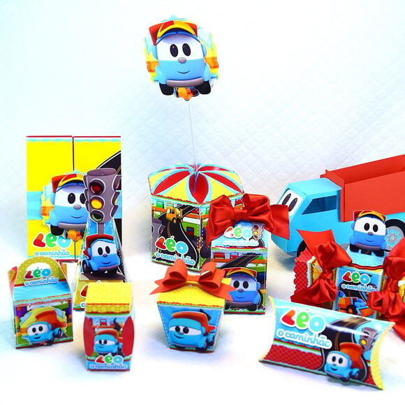 Kit 60 Lembrancinhas Léo Caminhão
