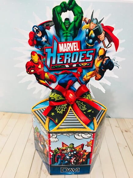 Kit 60 Lembrancinhas Vingadores