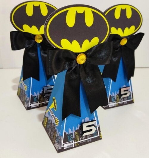 Caixa Pirâmide Batman