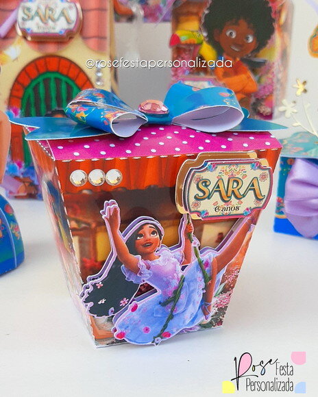 Kit 30 Lembrancinhas Encanto