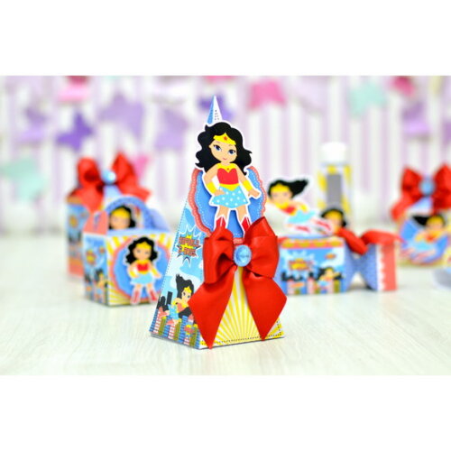 Kit 30 Lembrancinhas Mulher Maravilha