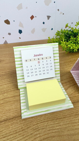 Mini Calendário de Mesa Post It