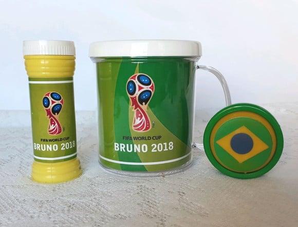 Caneca Futebol com Kit Diversão