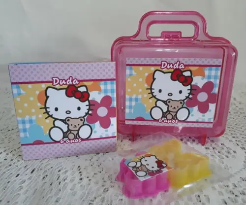 Lembrancinha de Aniversário Hello Kitty - 24 Unidades