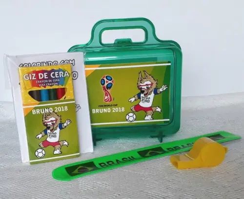 Maletinha Copa do Mundo 2018 com Kit