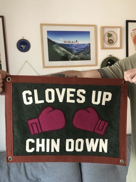 Bandeirola Gloves Up