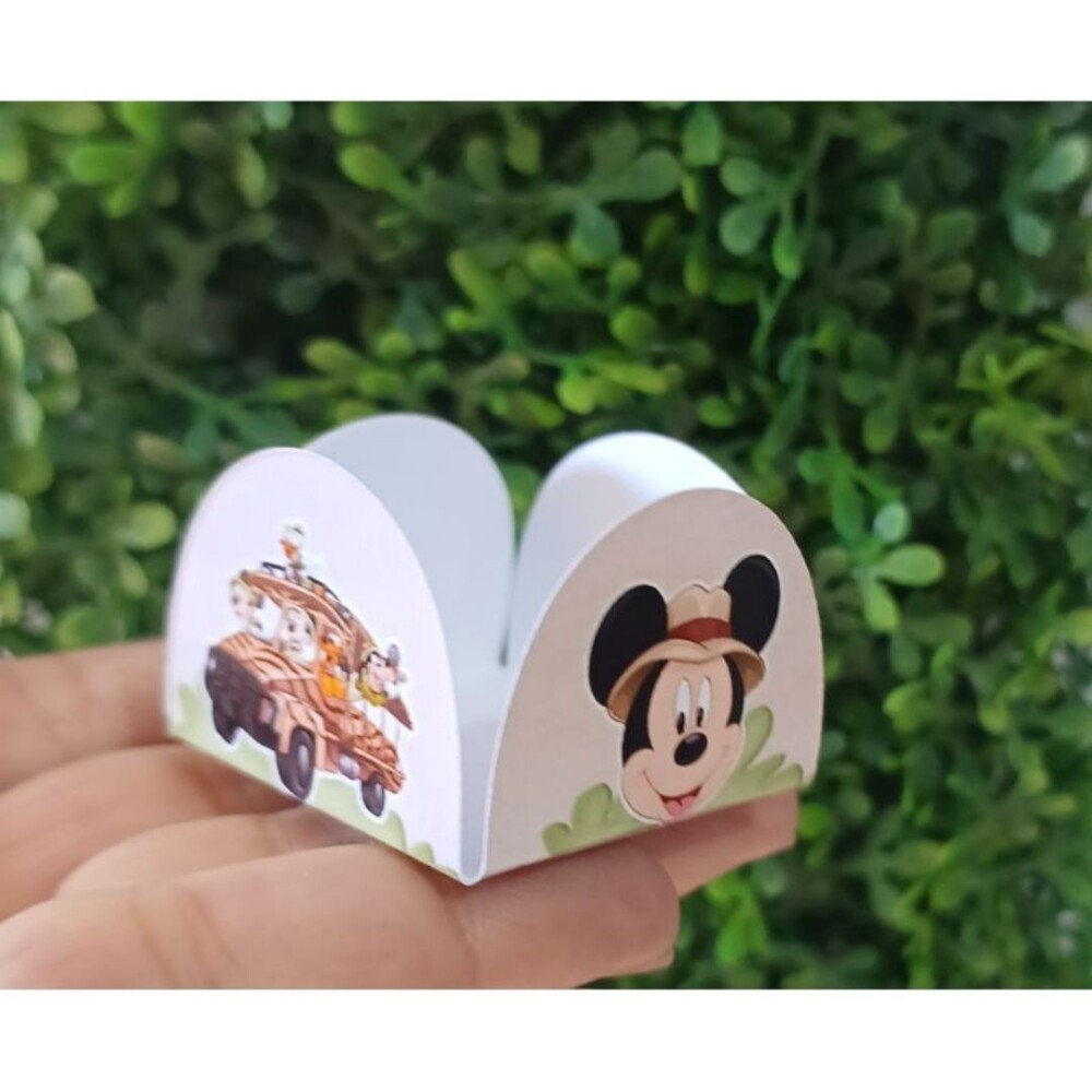 50 FORMINHAS DE DOCINHO OU BRIGADEIRO Mickey Safari / SEM PERSONA