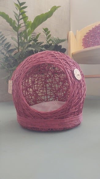Toca Tamanho P em Barbante Vermelho para Gatos até 6kg