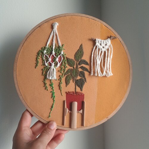 Bastidor bordado vaso de plantas