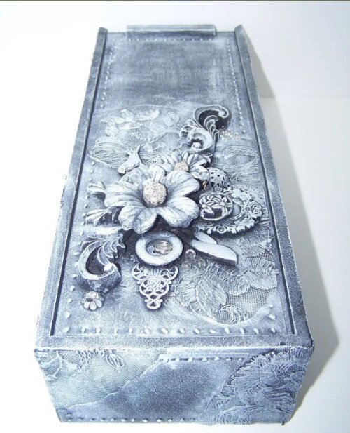 Caixa Decorativa - Técnica De Mixed Media Ou Mídia Mista