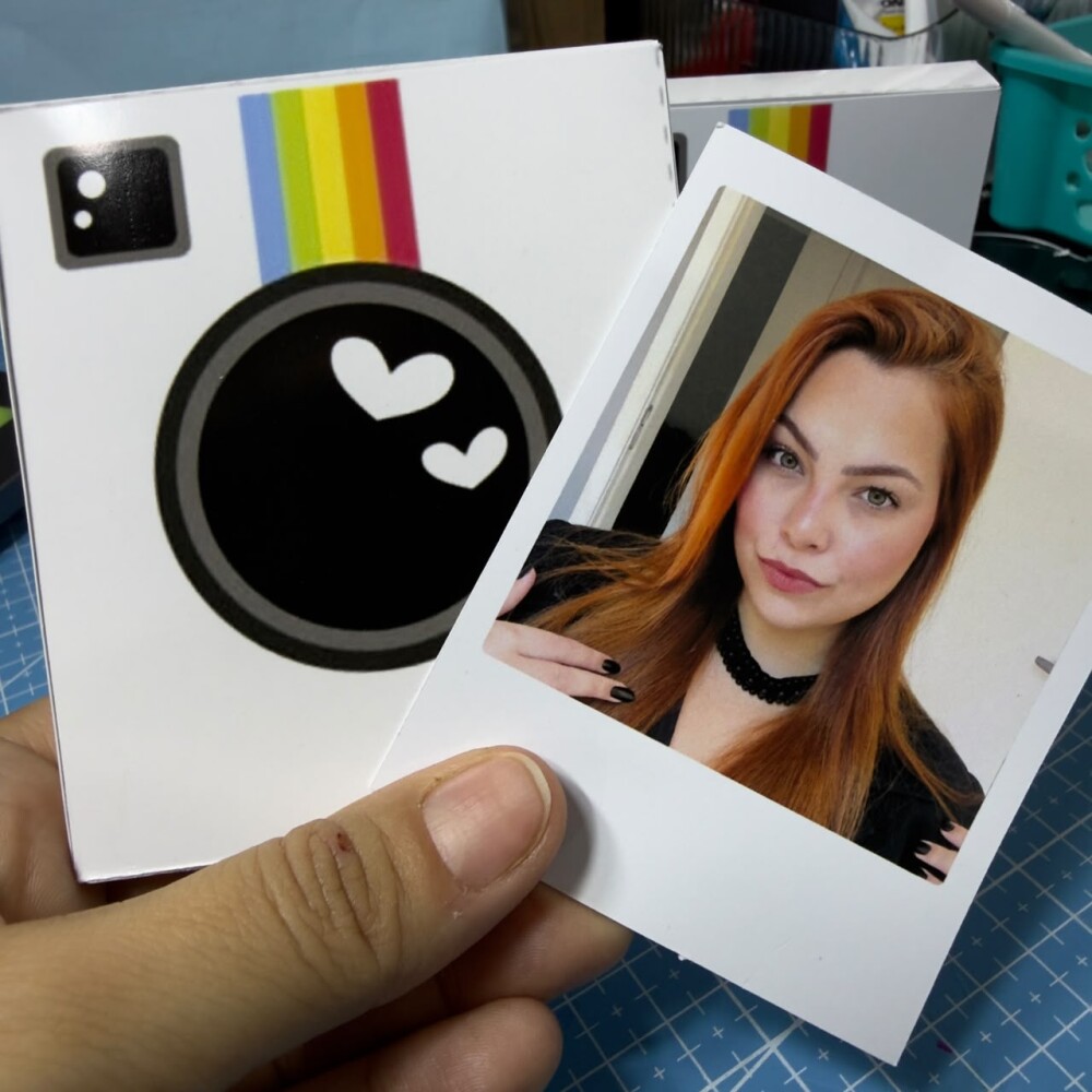 Kit 6 fotos estilo Polaroids + Caixinha Presente Perfeito para Na