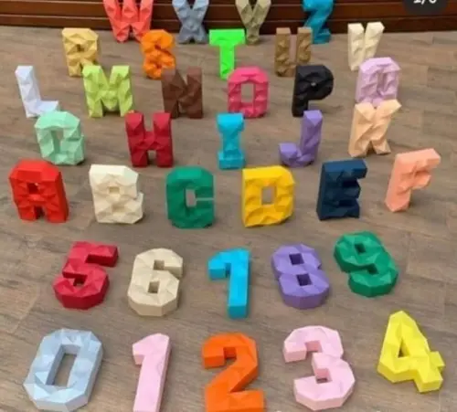 Arquivo de Corte Low Poly em Studio Letras e Números