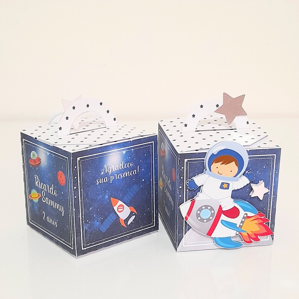 Kit 20 caixinhas Personalizadas Astronauta