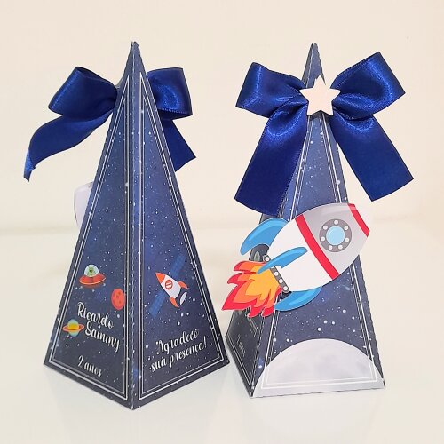 Kit 20 caixinhas Personalizadas Astronauta