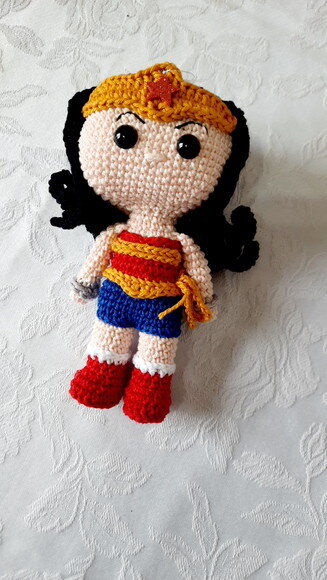 Mulher Maravilha Amigurumi
