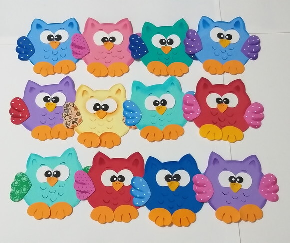 Corujas em Eva - Kit com 4 Unidades Coloridas.