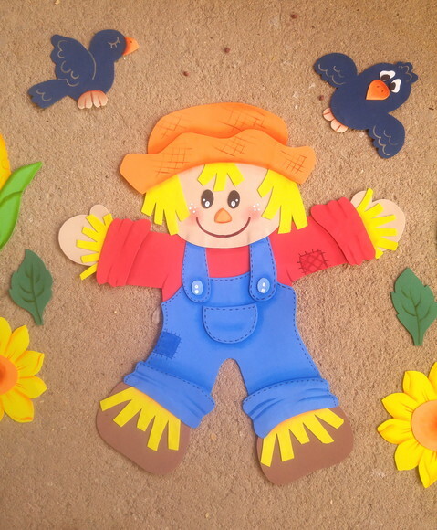 Espantalho 60 cm Grande em Eva com Kit para Festa Junina
