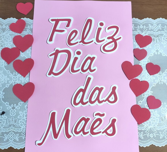 Frases em Eva - Feliz Dia das Mães ou Feliz Dia D Namorados