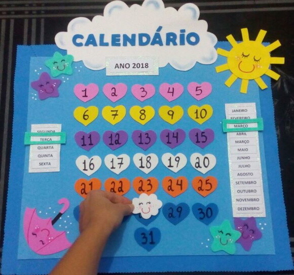 Kit 2 Peças Chamadinha e Calendário - Tema chuva de Amor