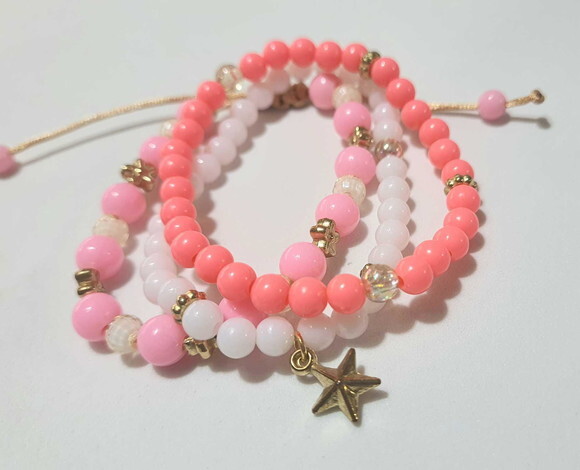 Kit 3 Pulseiras Doçura com Pingente com Tons Rosa Leves