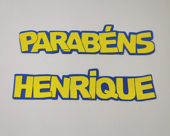 Parabéns + nome - Letras e palavras em EVA para aniversário