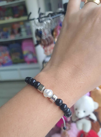 Pulseiras com Tons Pretos e Prata Unissex