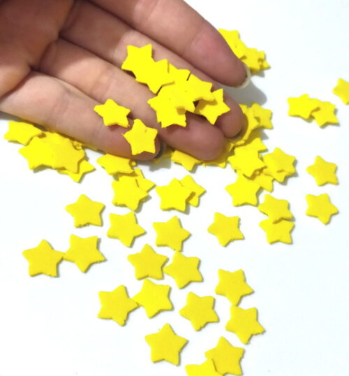 50 Apliques de Mini Estrelas de Eva (1.5 Cm) Cor Única