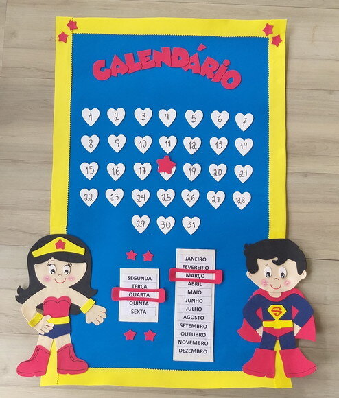 Calendário de Eva para Sala de Aula - Super Heróis