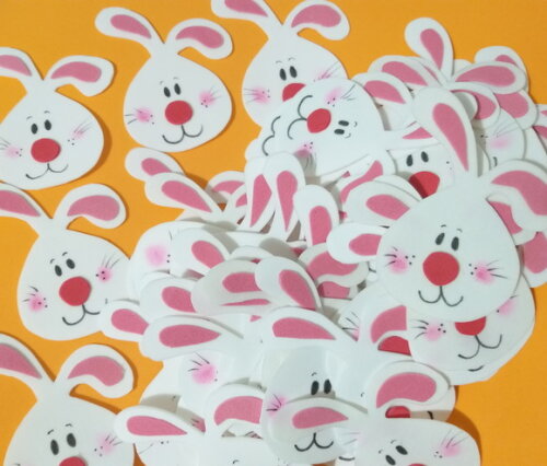 Coelhinho da Páscoa Cabecinha 9 cm Lembrancinha Eva